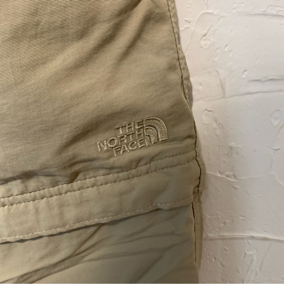 The North Face Men's Convertible Shorts/Pants Size Large - Picture 3 of 9